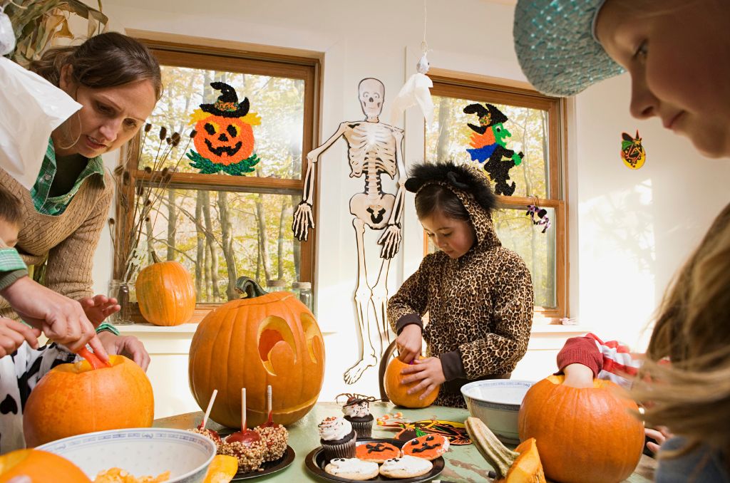 20 Best Halloween Decoration Ideas On A Budget Of 2024