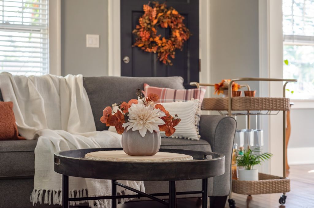 23 Best Thanksgiving Home Decor Ideas On A Budget Of 2024